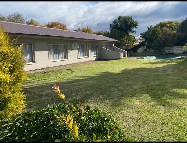 9 BEDROOM HOUSE FOR SALE IN TOP TOWN